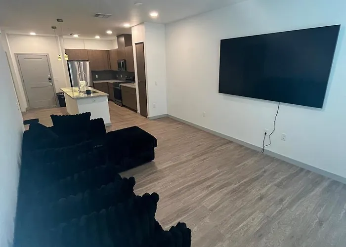 Luxury Minimalist Stay