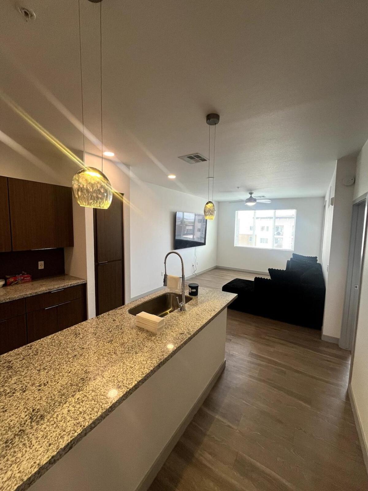 Luxury Minimalist * Phoenix